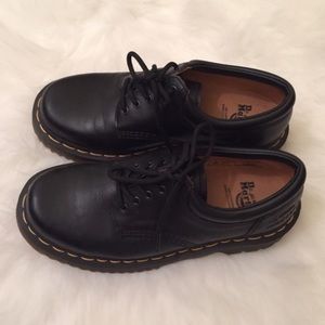 Dr Martens: Size 6